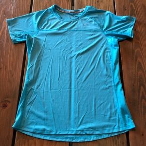 Women’s Nike dri-fit T, Sz L